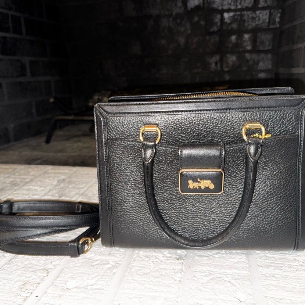 Coach Tan Suede Interior Handbag